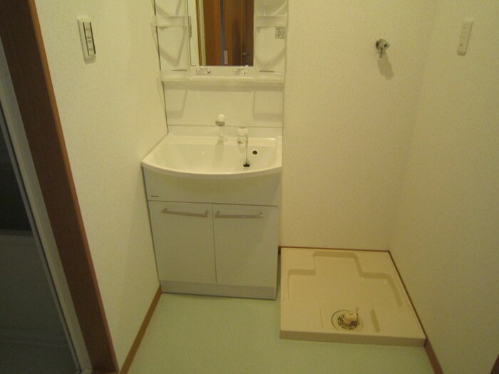 物件内観写真10　(内観写真)