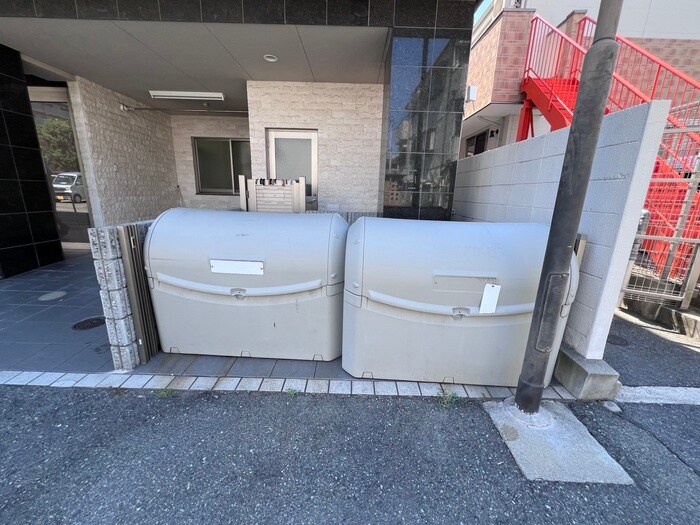 物件外観写真3　(建物設備)