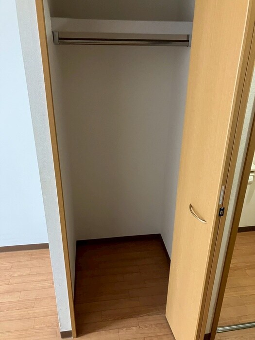 物件内観写真8　(収納)