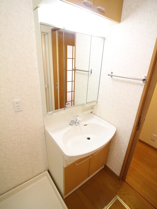 物件内観写真11　(洗面)