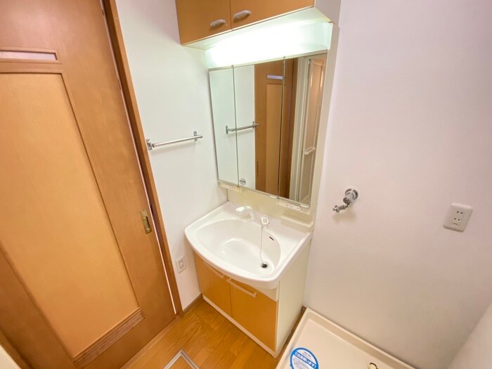 物件内観写真12　(洗面)