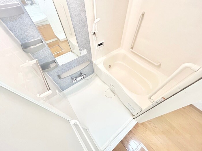 物件内観写真13　(バス／シャワールーム等)