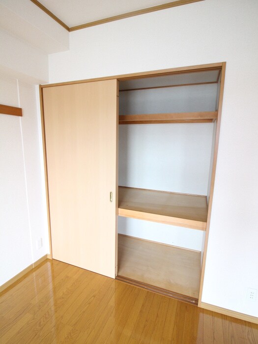 物件内観写真14　(収納)