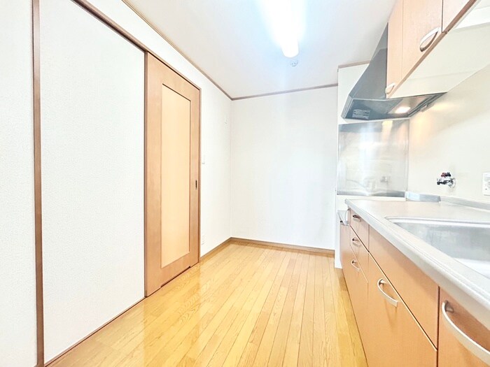 物件内観写真18　(内観写真)