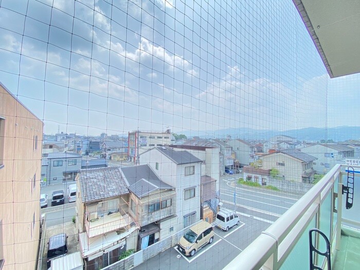 物件内観写真22　(室内からの展望)