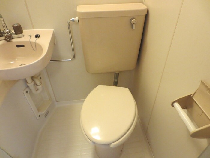 物件内観写真7　(トイレ)