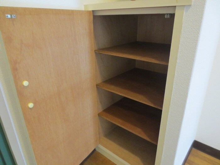 物件内観写真15　(靴箱)