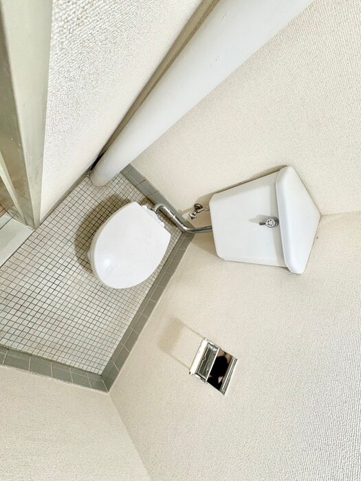 物件内観写真9　(トイレ)