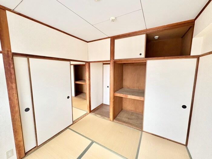 物件内観写真18　(居室)