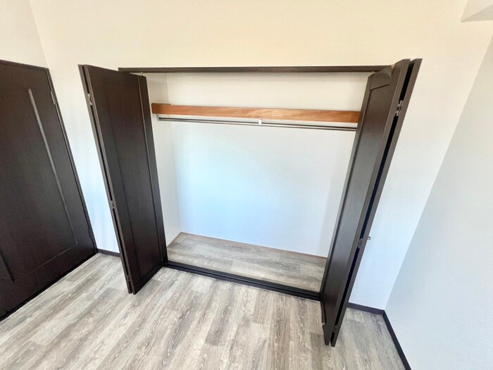 物件内観写真11　(収納)