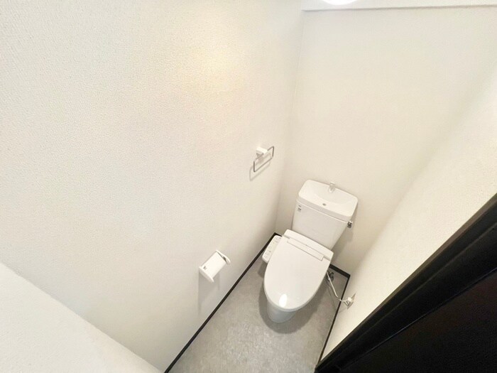 物件内観写真15　(トイレ)