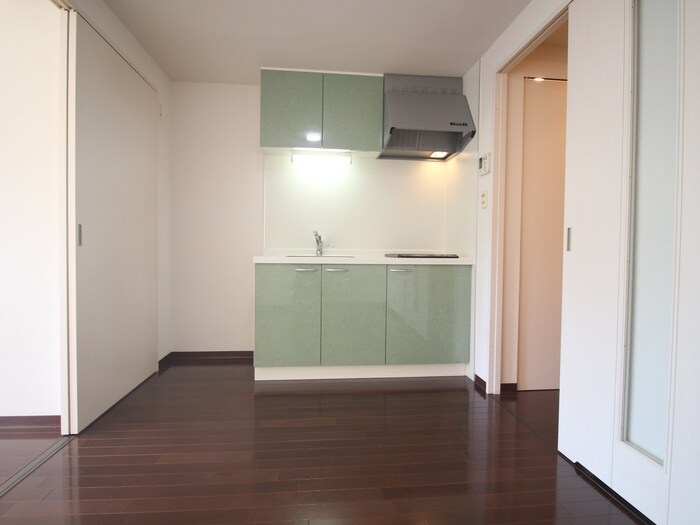 物件内観写真5　(居室)