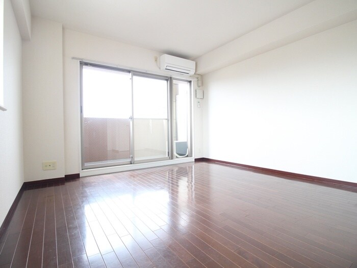 物件内観写真5　(居室)