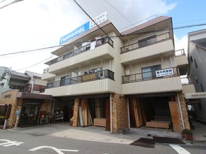 タカモリハイツ外観写真