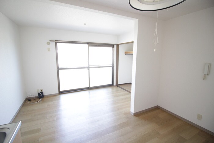 物件内観写真9　(居室)