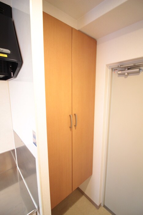 物件内観写真8　(靴箱)