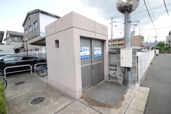 物件外観写真6　(建物設備)