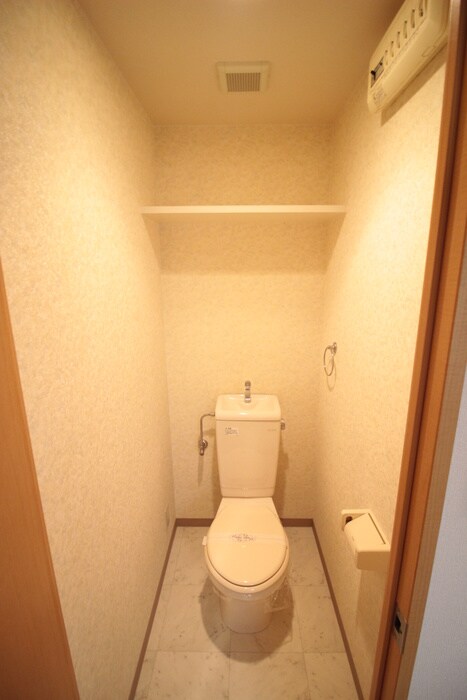 物件内観写真12　(トイレ)