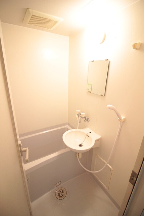 物件内観写真13　(バス／シャワールーム等)