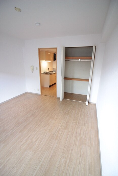 物件内観写真19　(居室)