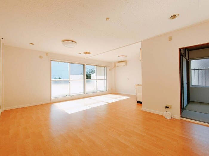 物件内観写真6　(居室)