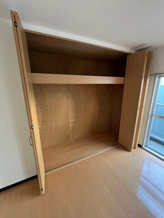 物件内観写真18　(収納)