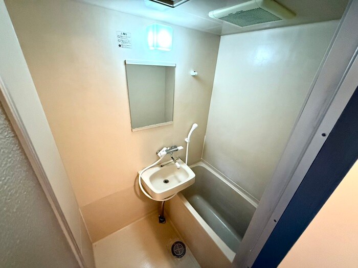 物件内観写真8　(バス／シャワールーム等)