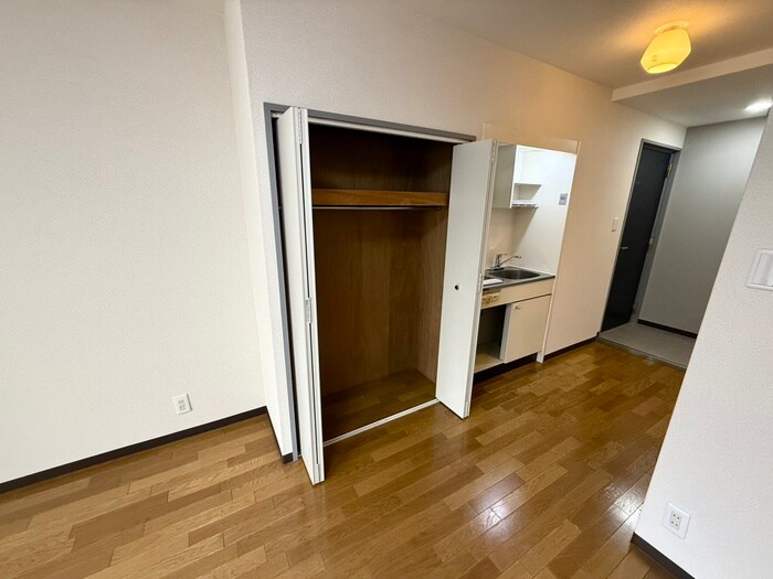 物件内観写真19　(収納)