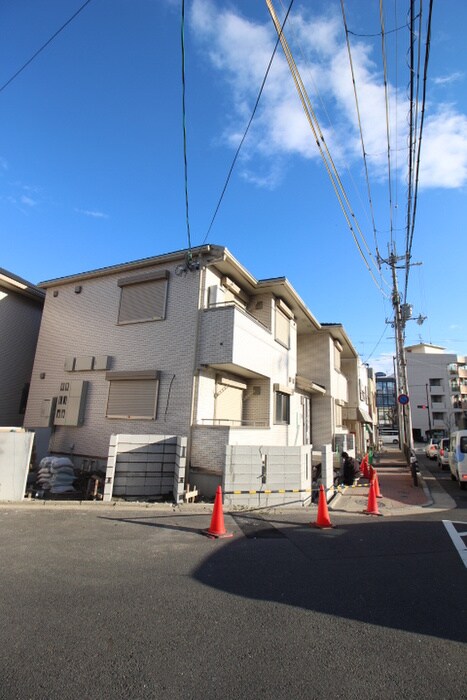 物件外観写真2　(外観写真)