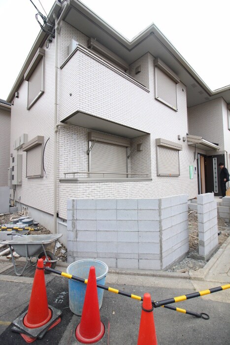 物件外観写真3　(外観写真)