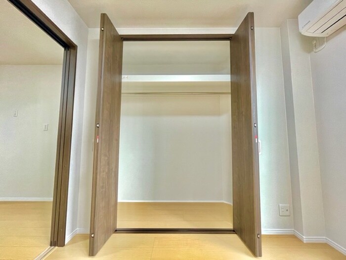 物件内観写真11　(収納)