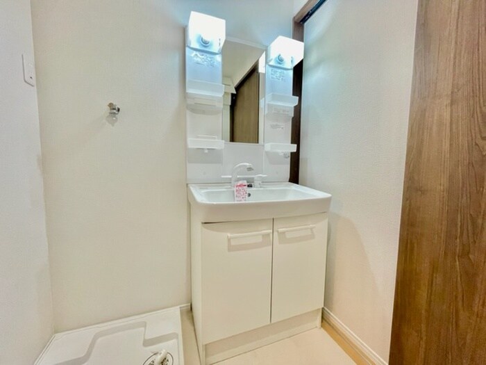 物件内観写真13　(洗面)