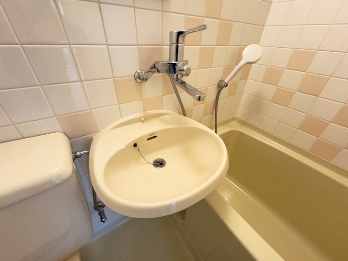 物件内観写真11　(洗面)