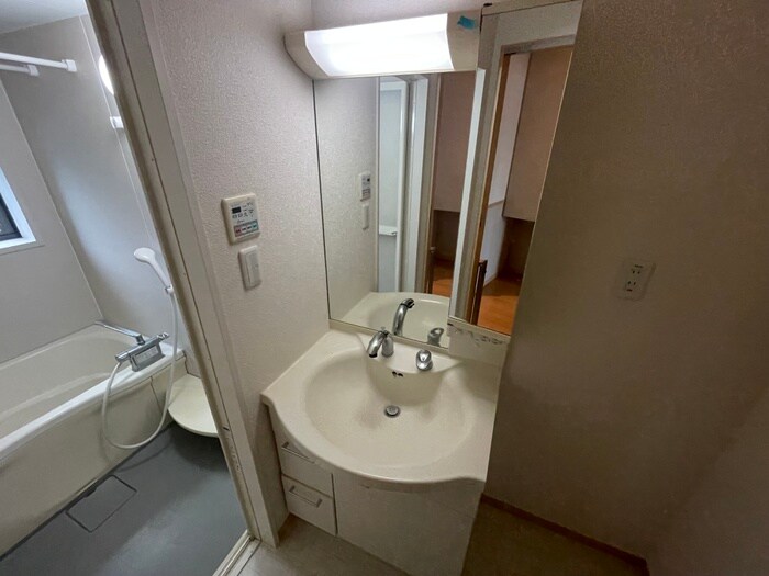 物件内観写真14　(洗面)