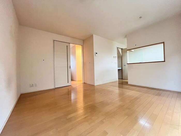 物件内観写真10　(居室)