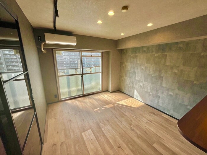 物件内観写真15　(居室)