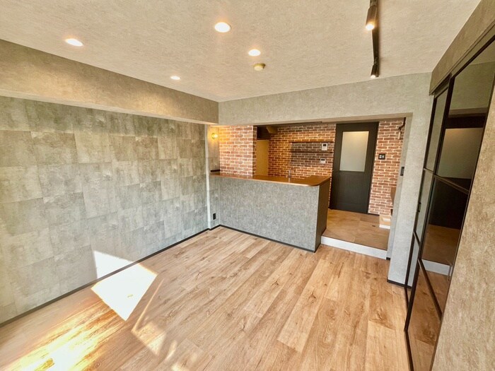 物件内観写真18　(居室)