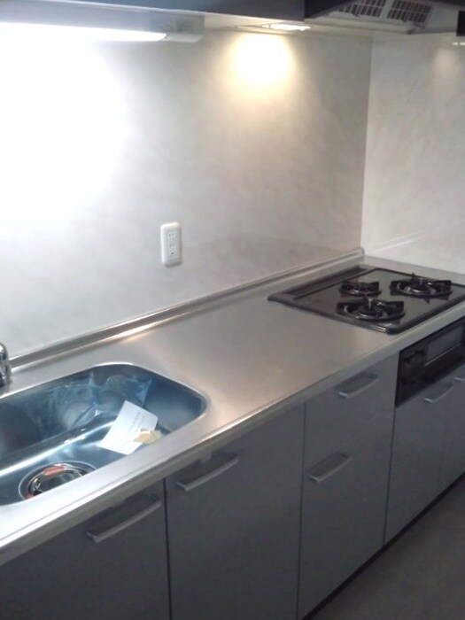 物件内観写真8　(キッチン)