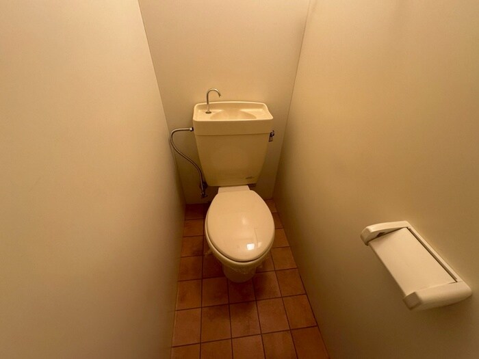 物件内観写真11　(トイレ)