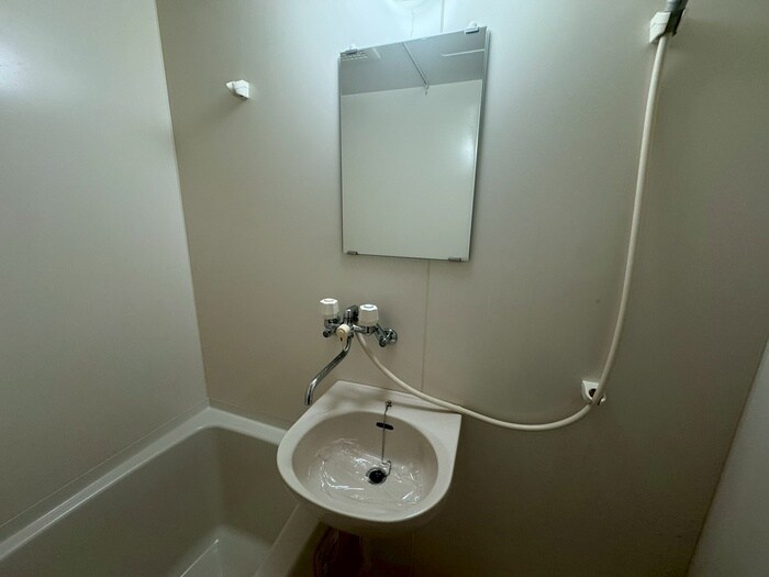 物件内観写真12　(洗面)