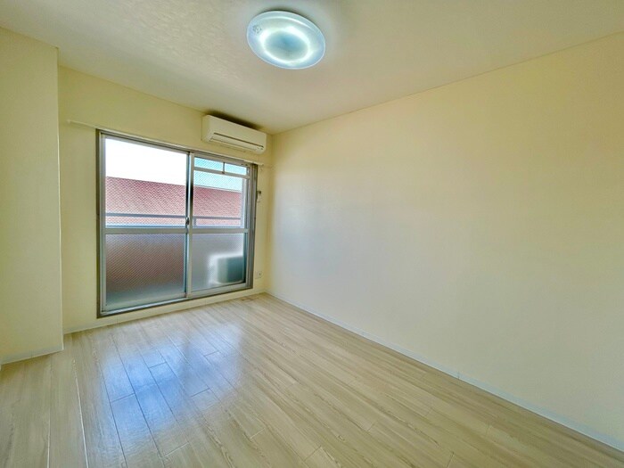 物件内観写真7　(居室)