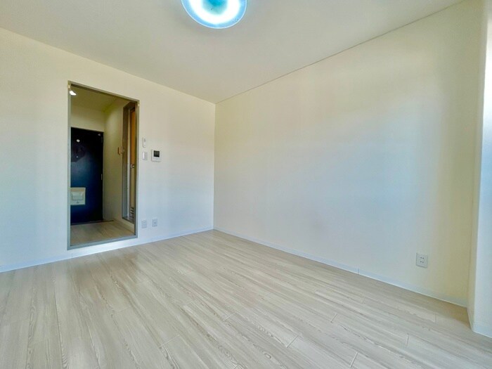 物件内観写真19　(居室)