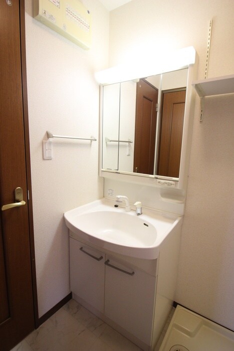 物件内観写真10　(洗面)