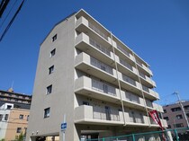 ウエストアヴェニューの外観写真