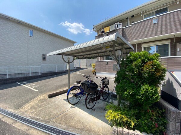 駐輪場