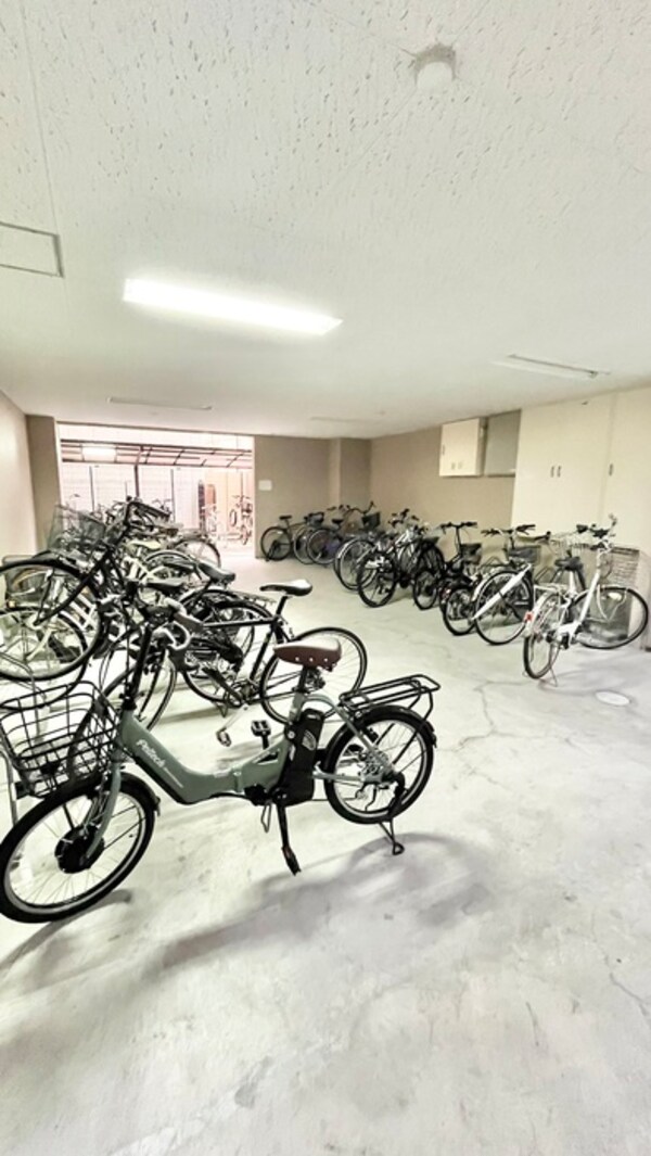 駐輪場