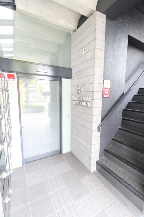 物件外観写真6　(駐車場)