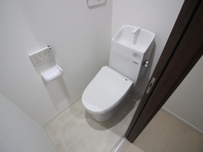 物件内観写真10　(トイレ)