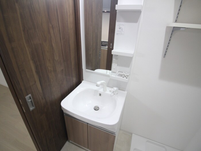 物件内観写真11　(洗面)