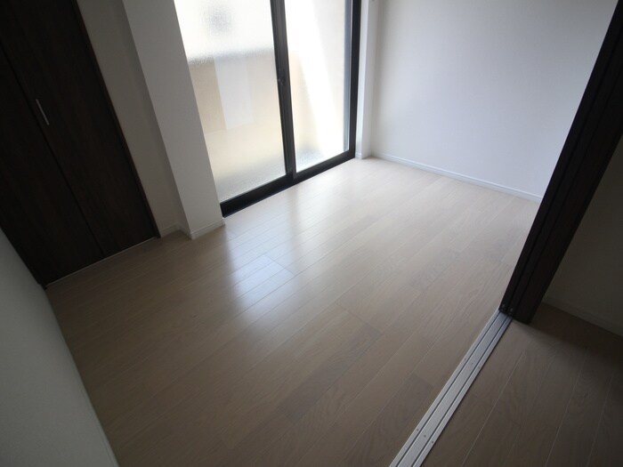 物件内観写真16　(室内からの展望)